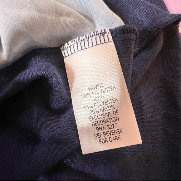 🍁Simply Vera Vera Wang NWT top - Picture 7 of 7